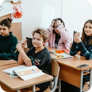 Радісні та креативні